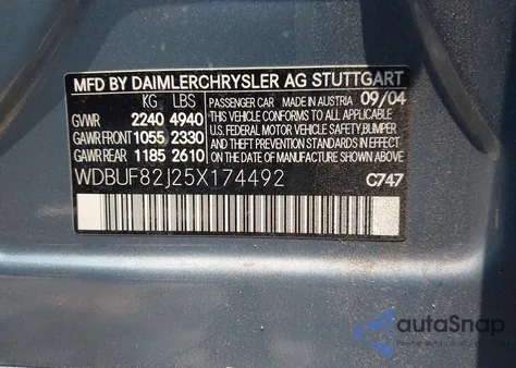 2005 Mercedes-Benz E 320 4Matic z USA, uszkodzony, nr VIN WDBUF82J25X174492